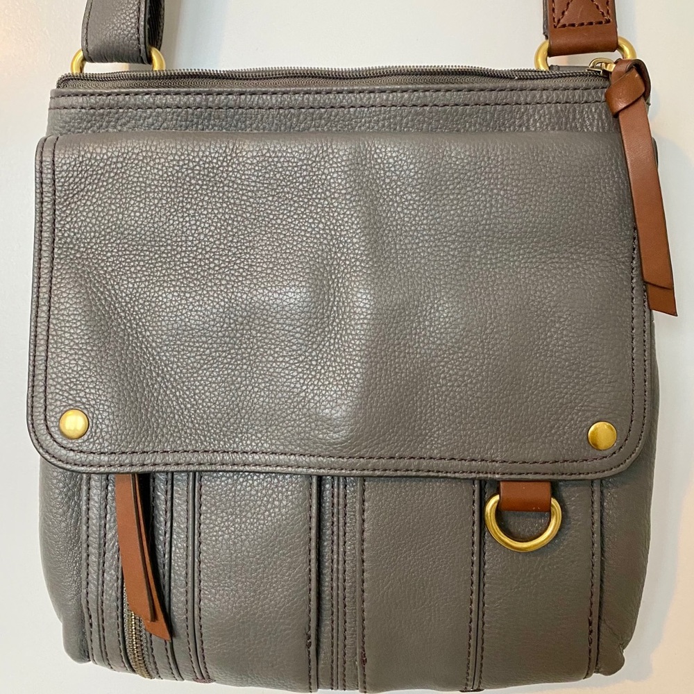 Grey Fossil styled Crossbody Purse NEW